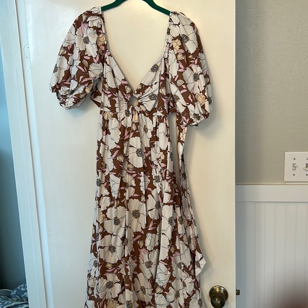 NWT Abercrombie floral maxi
